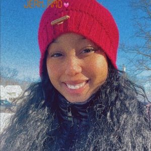 Meet your Posher, Jamya